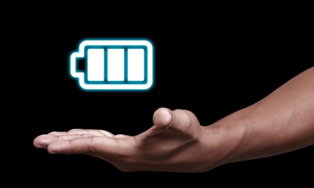 Бащата на литиево-йонната батерия предлага ново, три пъти по-добро решение