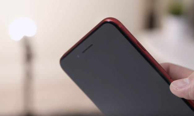 Как би изглеждал новия червен iPhone 7 с черен преден панел?