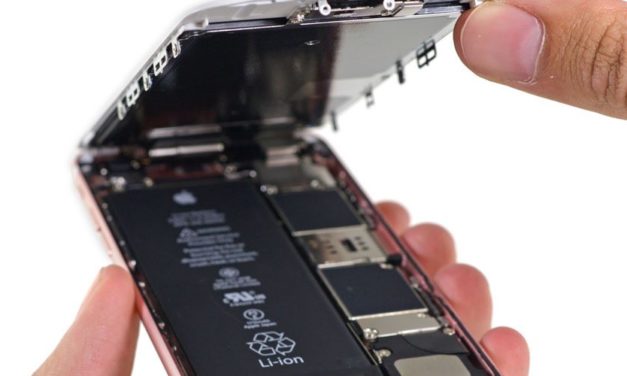Apple разработва нова технология за батерията на iPhone
