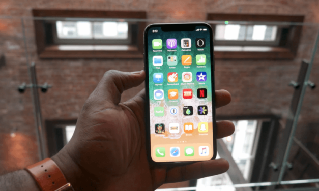 Влогъри рискуват да си навлекат гнева на Apple публикувайки преждевременно ревютата си за iPhone X