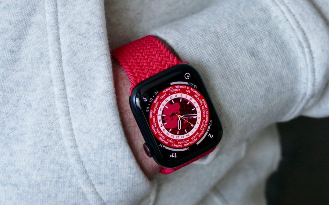 Apple Watch Series 8 може да има нова червена разцветка
