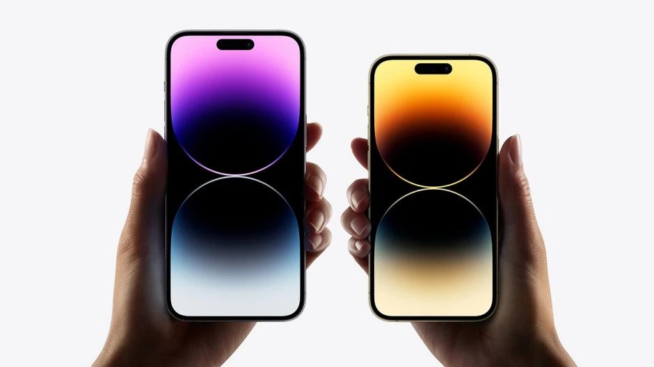 Слух: iPhone 15 Ultra ще замени iPhone 15 Pro Max и ще предложи 8К видео, по-дълъг живот на батерията и по-голям дисплей на по-висока цена